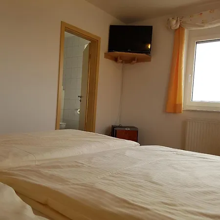Schirmer's Hotelino *